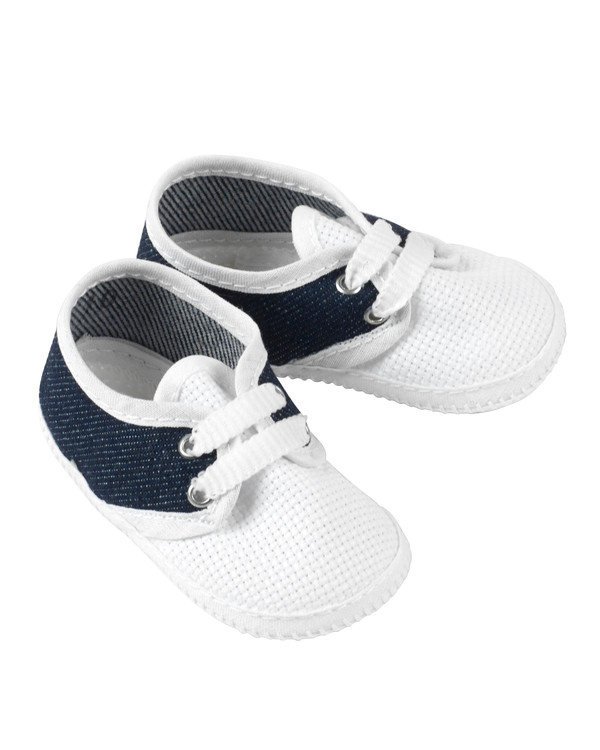 Tennisskor baby för broderi utan garn och mönster