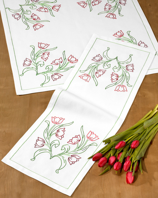 Broderikit Löpare Tulpanblomster