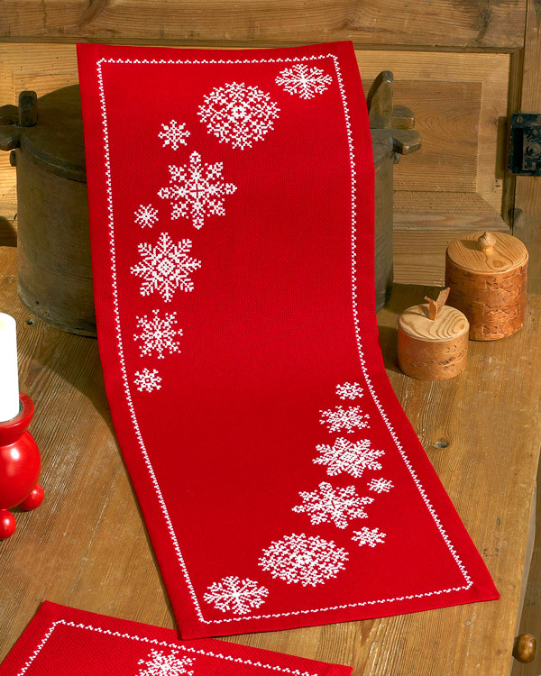 Broderikit Löpare Snöflingor