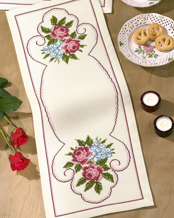 Broderikit Löpare Härliga rosor
