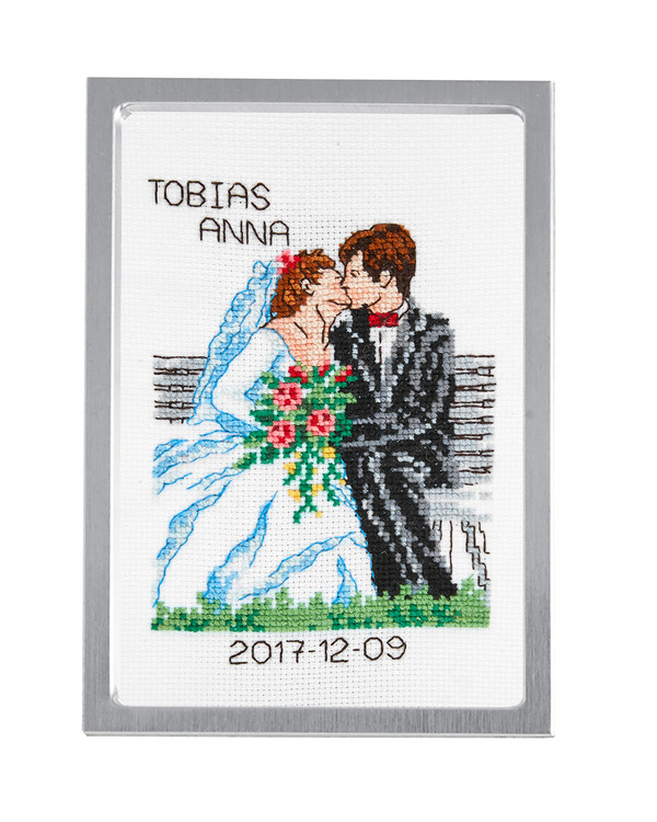 Broderikit Broderi Nygifta till foto