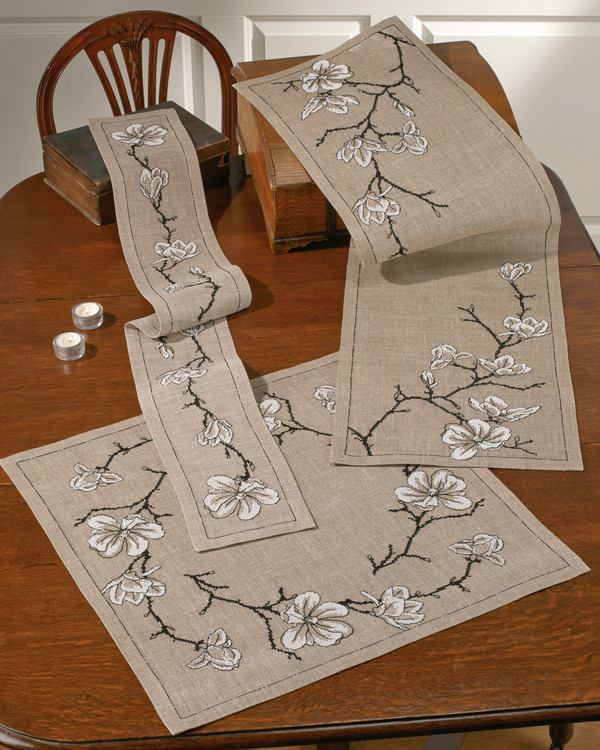 Broderikit Duk Magnolia